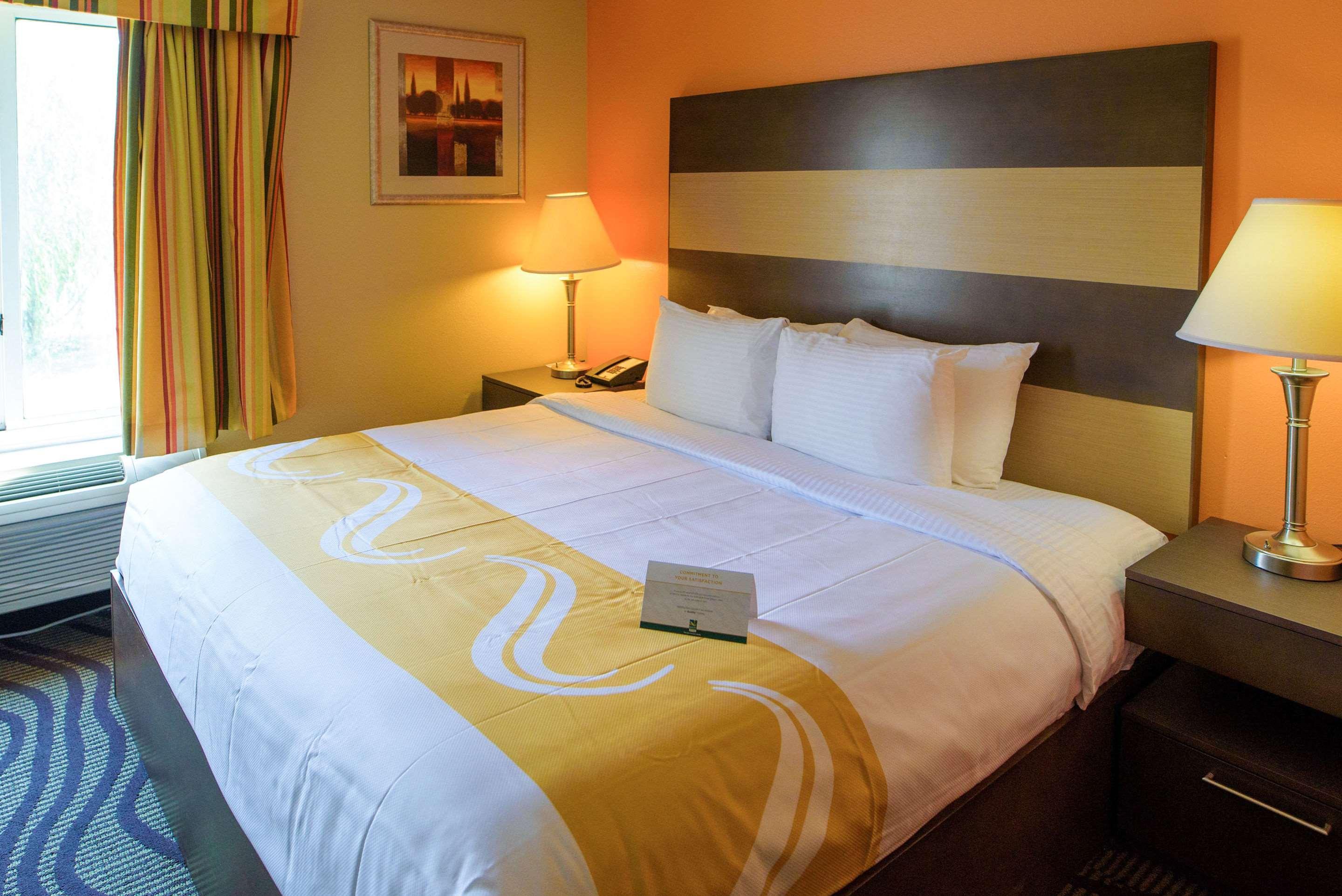 Quality Suites Memphis/ Wolfchase Galleria Eksteriør bilde