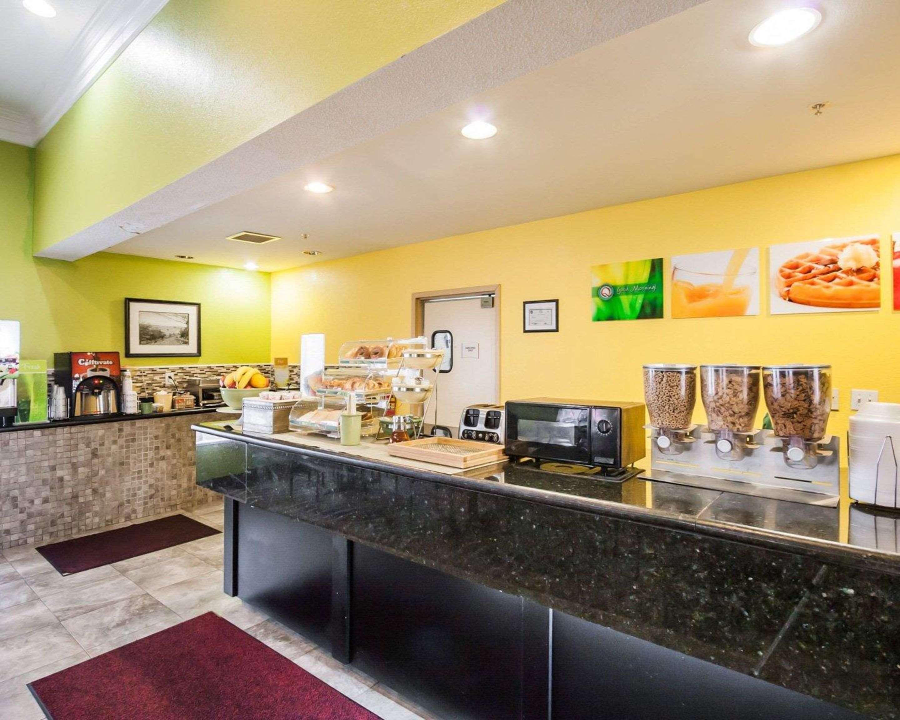 Quality Suites Memphis/ Wolfchase Galleria Eksteriør bilde