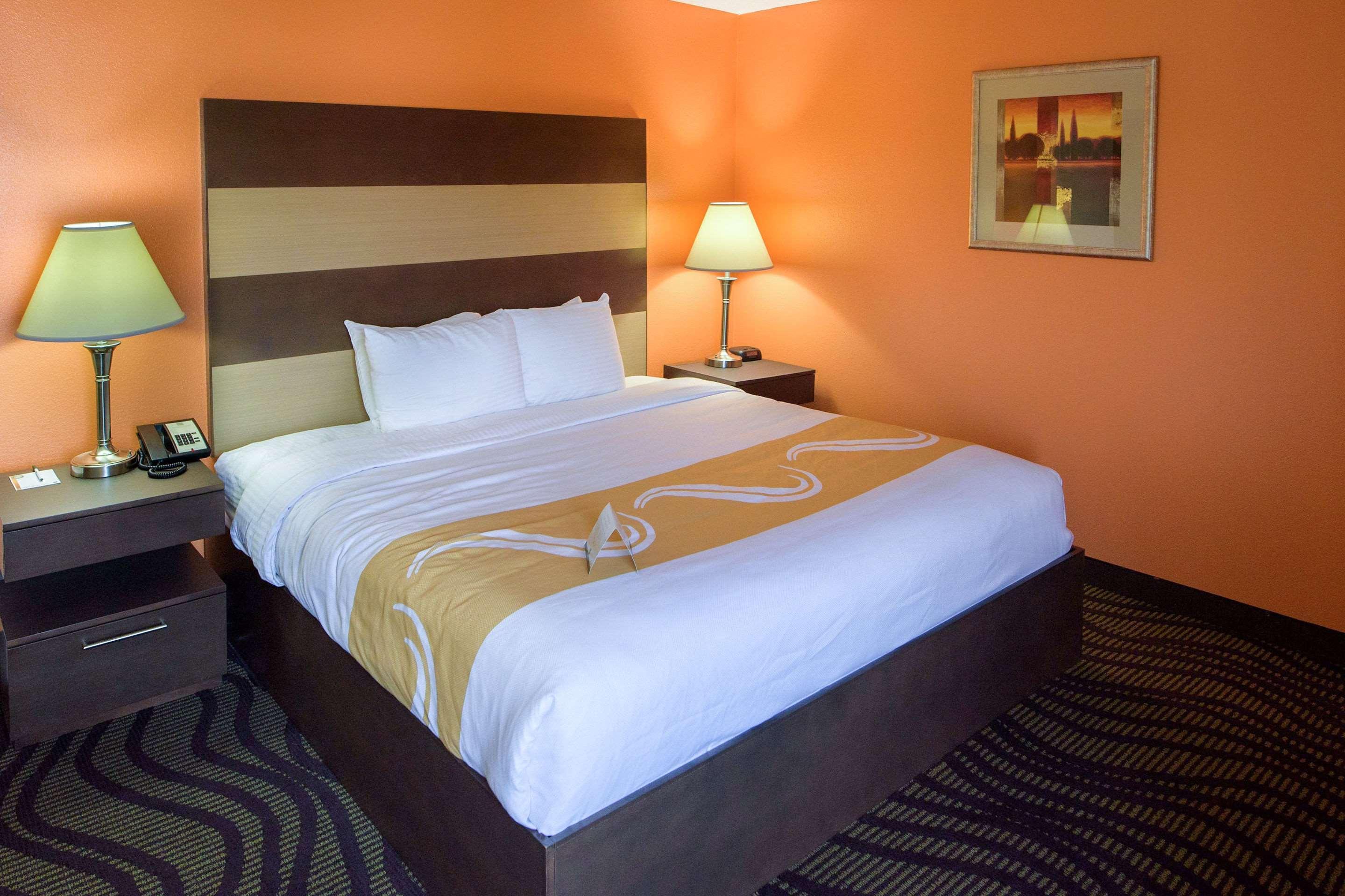 Quality Suites Memphis/ Wolfchase Galleria Eksteriør bilde