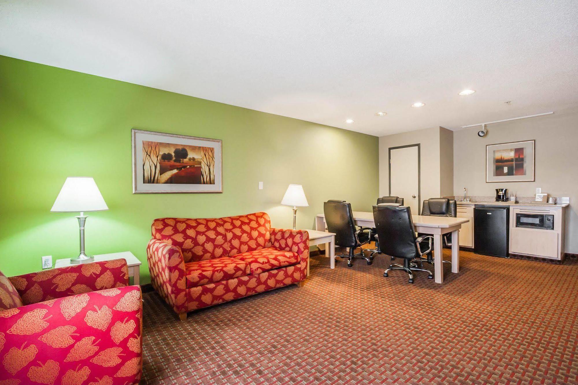Quality Suites Memphis/ Wolfchase Galleria Eksteriør bilde